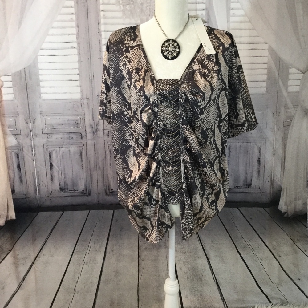 Aryn K top Lightweight loose fitting dark print